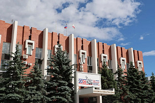 Саратовские ветеринары помогли избавиться от кашля козлику Персею